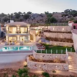 Villa Tsimaras *