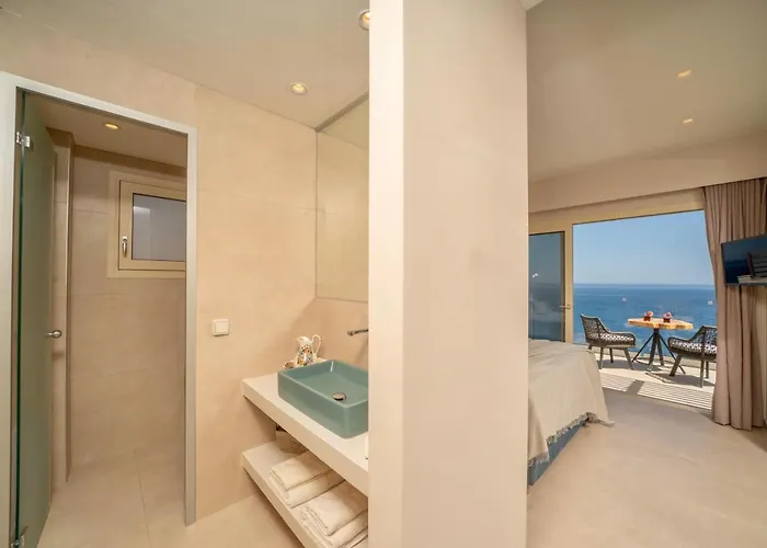 Tsimaras * Skala (Kefalonia)